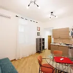 Dante 2 Rooms Apartment Super Central Next Metro By Houseinnaples