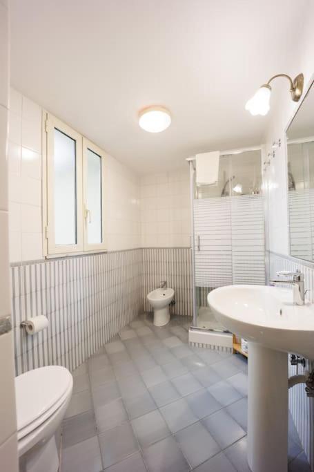 Appartement Dante 2 Super Next Metro By Houseinnaples