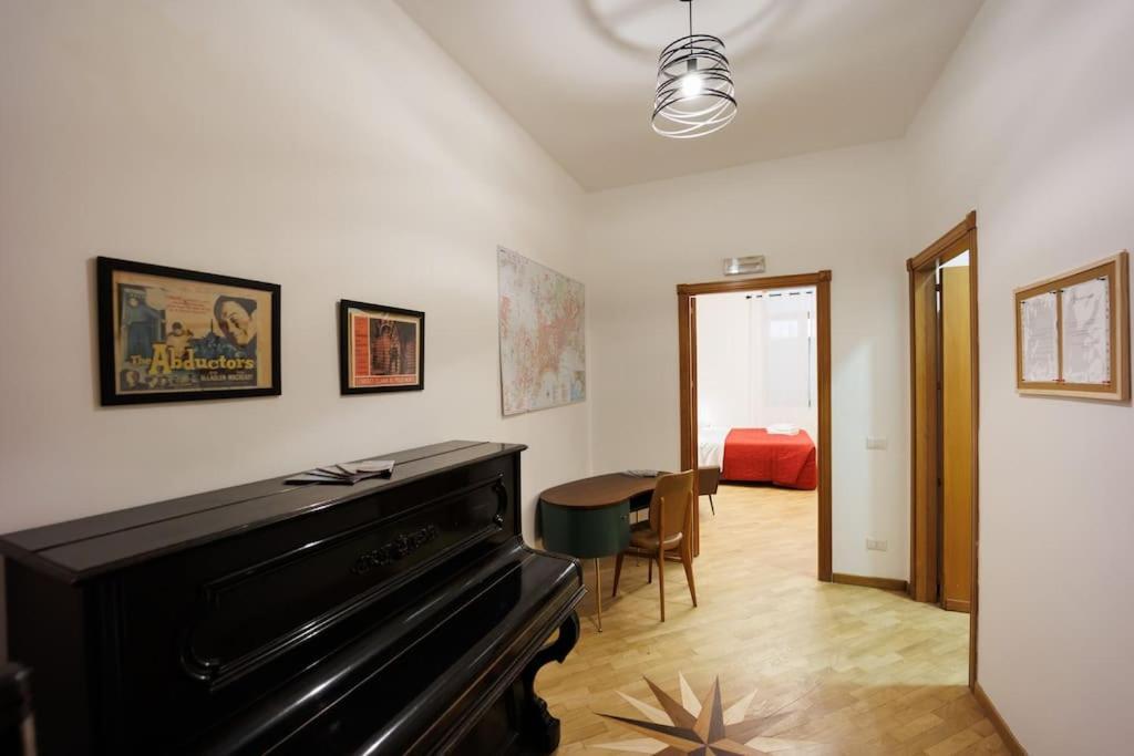 Dante 2 Super Next Metro By Houseinnaples Appartamento Napoli